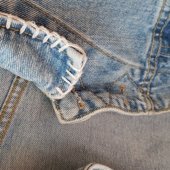 The Breaker Jeans Vest - Picture 6 of 9